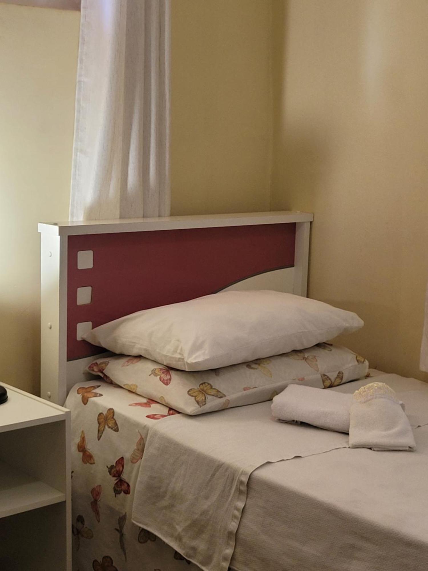 Bed and Breakfast Kzazendf Cama E Cafe Asa Sul Бразилиа Экстерьер фото